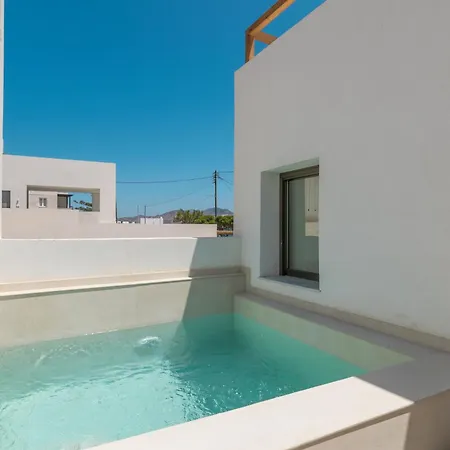 Lavea Milos Boutique *