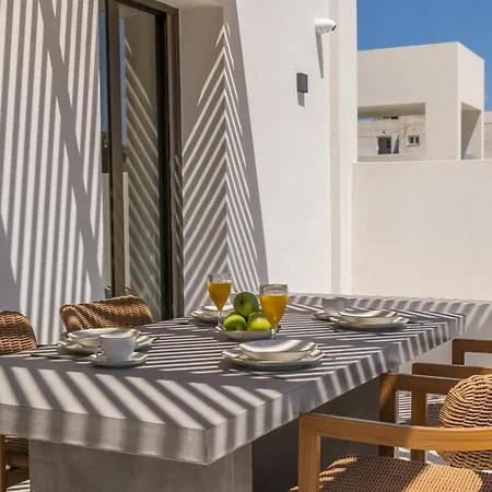 Apartment Lavea Milos Boutique Pollonia