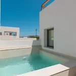 Lavea Milos Boutique Suites *