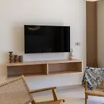 Lavea Milos Boutique Suites * Pollonia