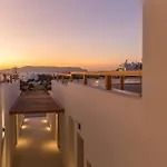 Lavea Milos Boutique Suites Lejlighed *