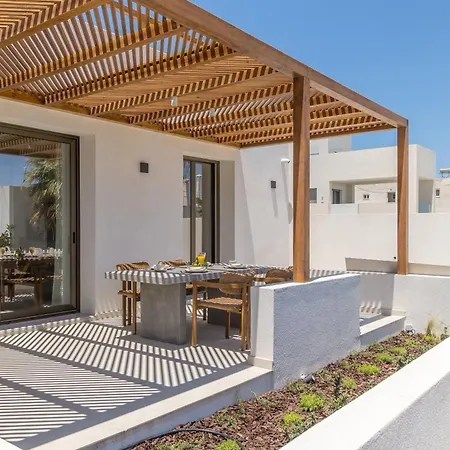 Lavea Milos Διαμέρισμα *