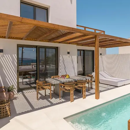 Lavea Milos * Πολλώνια